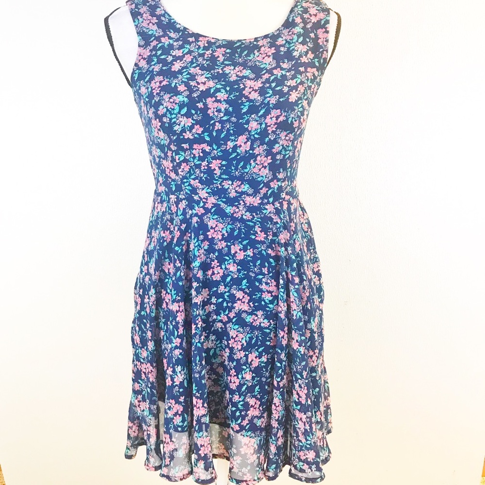 XXI Forever 21 Floral Print Dress